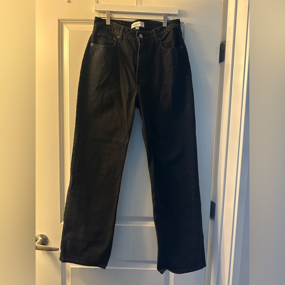Abercrombie Curve Love Black 90s Relaxed High Waisted Women’s Jeans